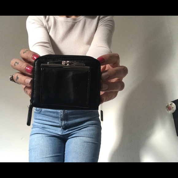 Wilsons Leather Handbags - Wilson’s Leather Coin Purse